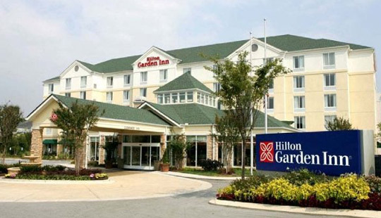 hilton garden 01